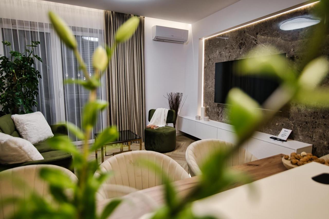 Apartament "Zlote Lwy 18" Apartment Затор Екстериор снимка
